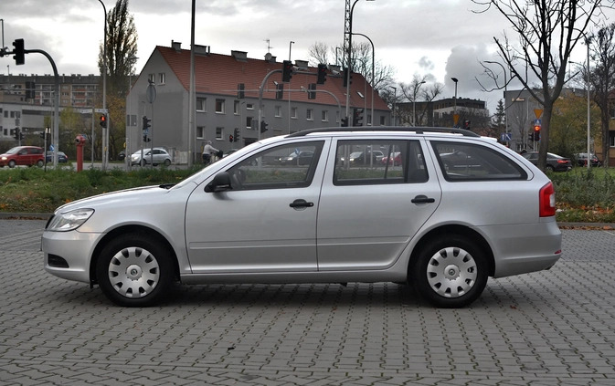 Skoda Octavia cena 25900 przebieg: 192000, rok produkcji 2011 z Mrągowo małe 137